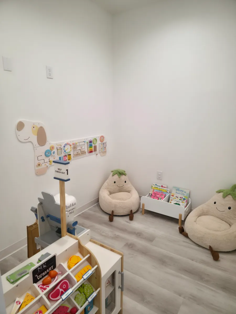 Willow Creek Farms families: the kids play area at MK Dental Studio in Fulshear, TX